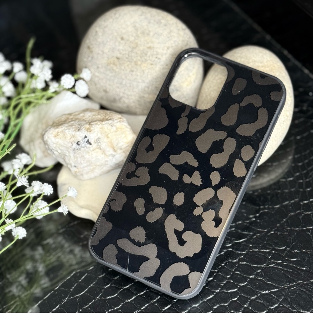heyday Black Cheetah Print Phone Case